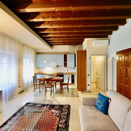 Palazzo Cavalli Pasquini *