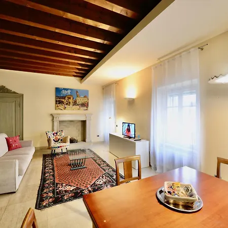 Apartamento Palazzo Cavalli Pasquini Verona